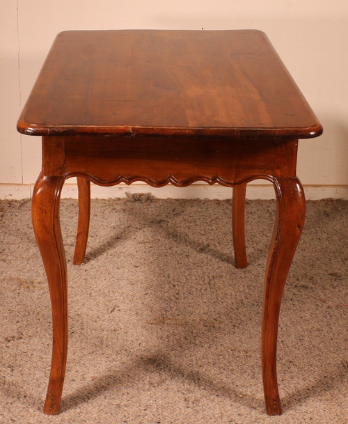 Petite Table d'Appoint XVIII Siècle En Noyer