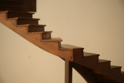 Master staircase, an award-winning masterpiece of craftsmanship Guy Delbarre 1901