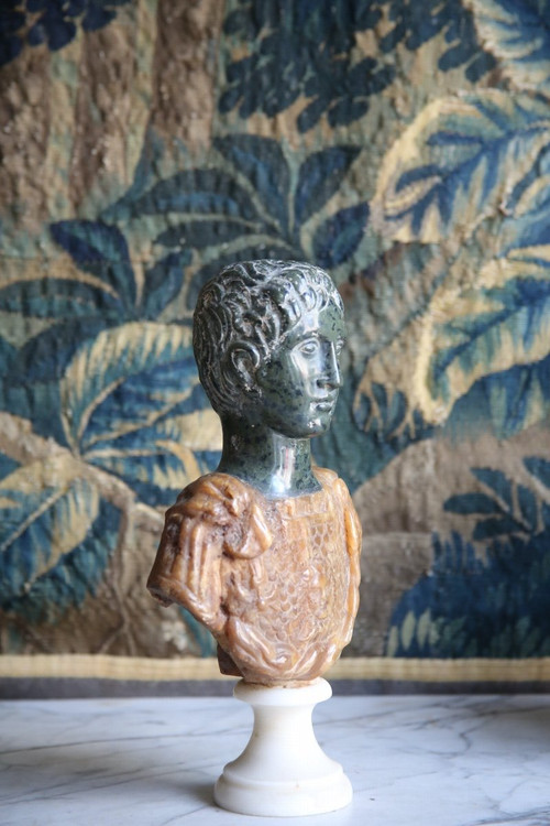 Antique-style marble bust of an emperor, 20th century