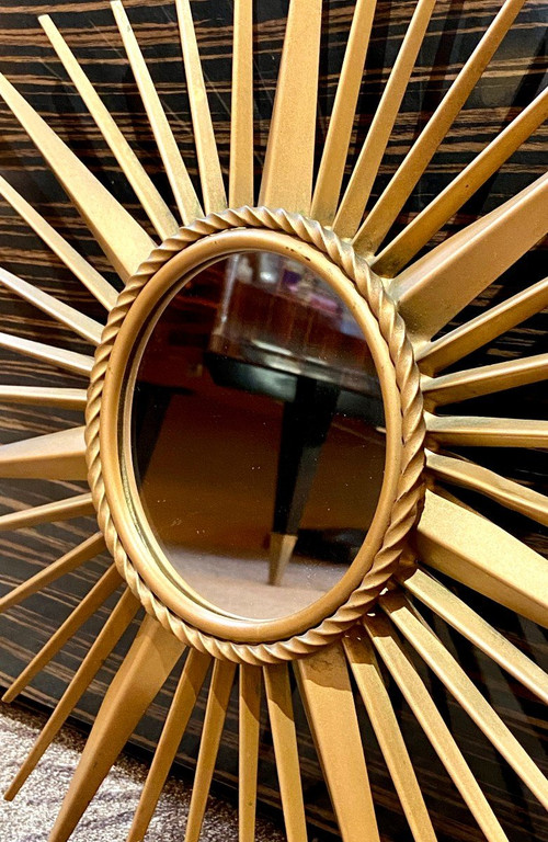 France, Années 1960, Miroir En Métal Doré De La Maison Chaty à Vallauris.