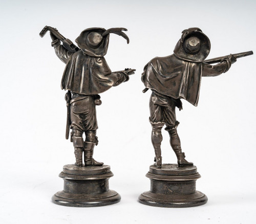 Coppia di sculture in bronzo argentato del XIX secolo