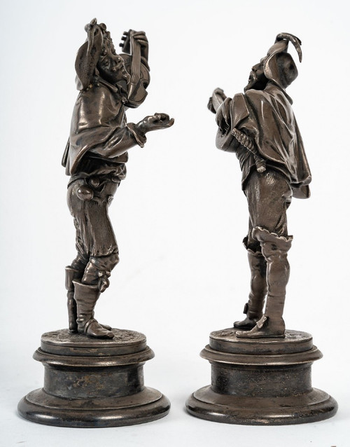 Coppia di sculture in bronzo argentato del XIX secolo