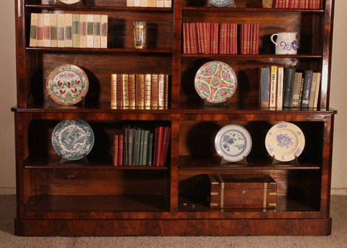 Large Open Mahogany Bookcase From the 19th Century