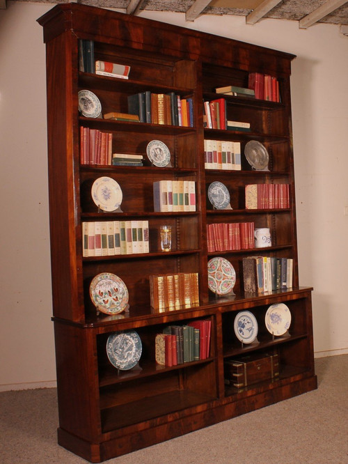 Large Open Mahogany Bookcase From the 19th Century