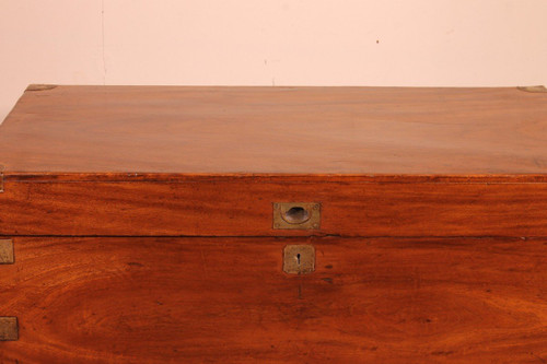 Grande Cassapanca Marina In Legno Di Canfora Del XIX Secolo