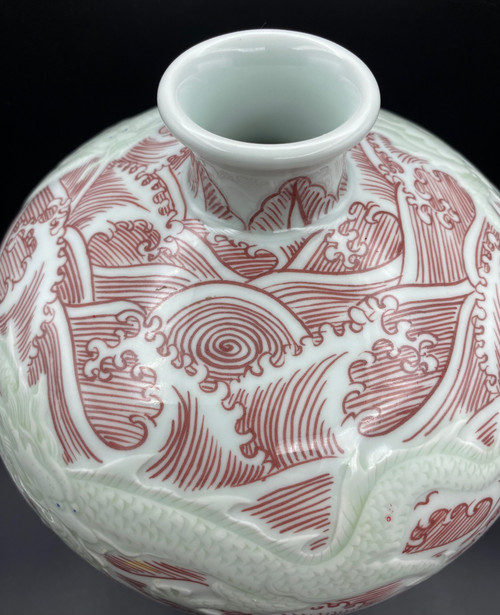 VASE CHINOIS AUX DRAGONS 