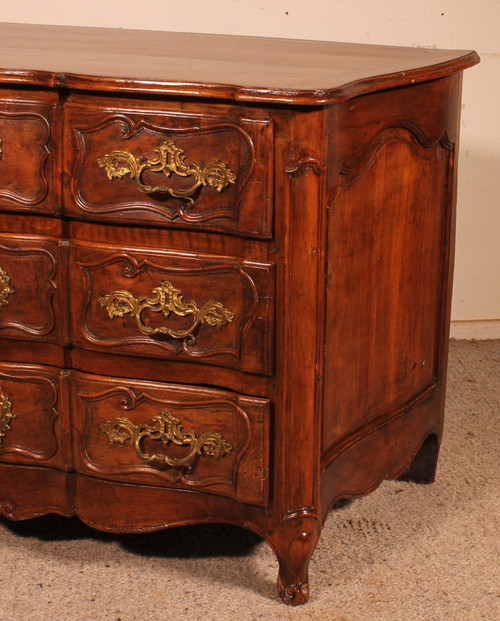Commode Arbalète En Noyer 18° Siècle Louis XV