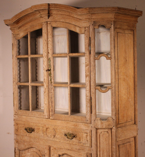 Louis XIV Natural Oak Display Case - 19th Century