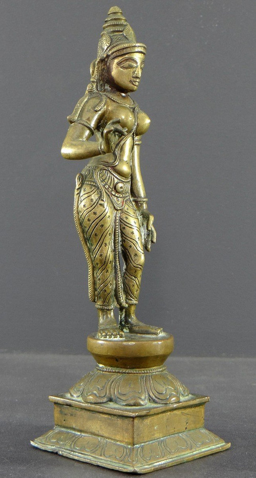 India, fine XIX - inizio XX secolo, statua di bronzo di Parvati.
