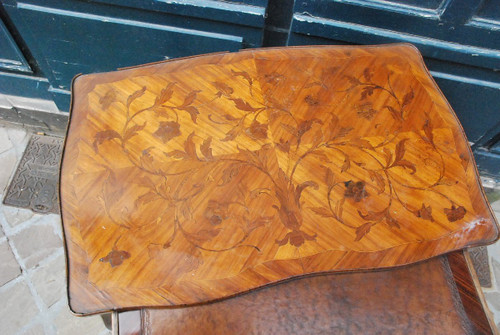 Table De Salon  En Marqueterie époque Louis XV