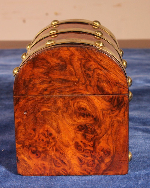 19th Century Burl Walnut Tea Box / Box