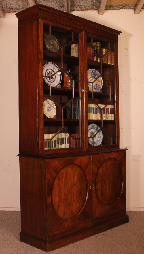 Libreria Hepplewhite in mogano, 1775 circa