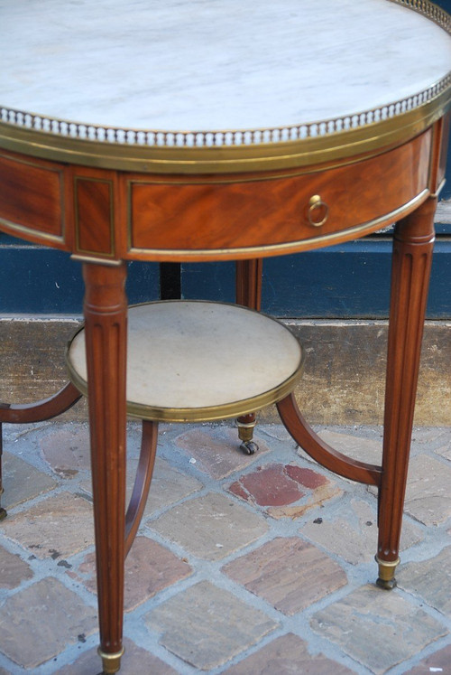 Elégante Table Bouillotte En Acajou époque Louis XVI, XVIIIe siècle