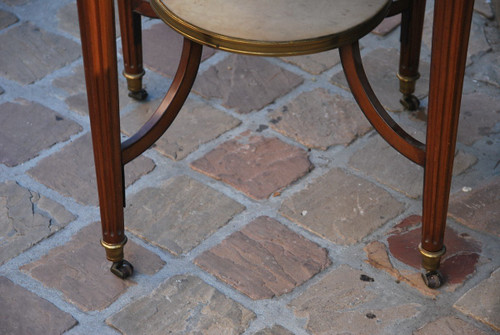 Elégante Table Bouillotte En Acajou époque Louis XVI, XVIIIe siècle