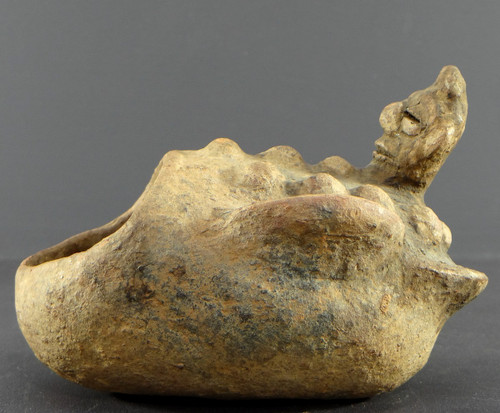 Nigéria, Peuple Izi, Première Moitié Du XXème Siècle, Coupe En Terre Cuite Anthropo-zoomorphe.