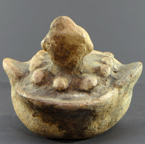 Nigéria, Peuple Izi, Première Moitié Du XXème Siècle, Coupe En Terre Cuite Anthropo-zoomorphe.
