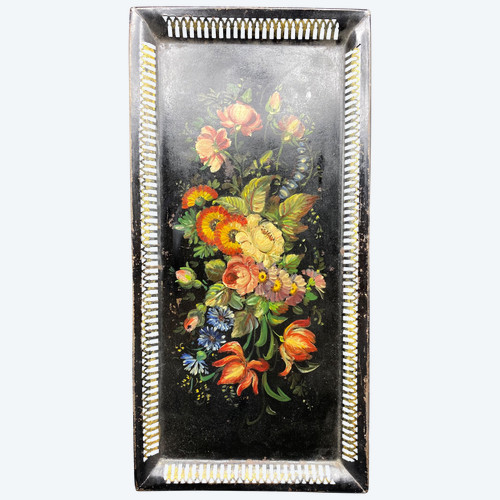 PAINTED STEEL TRAY