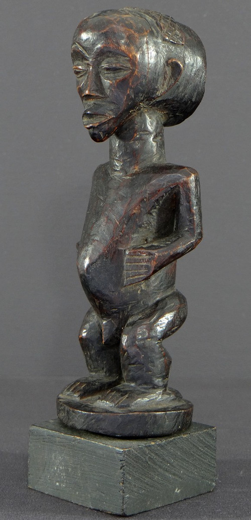 Repubblica Democratica Del Congo, Popolo Luba, Anni '60, Figura Di Antenato In Legno Intagliato.