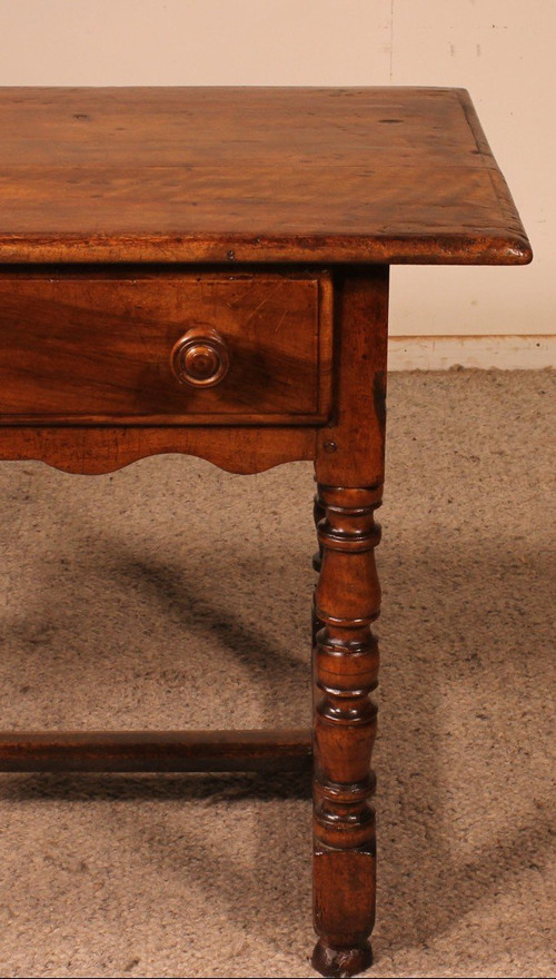 Table Louis XIII En Noyer -17° Siècle