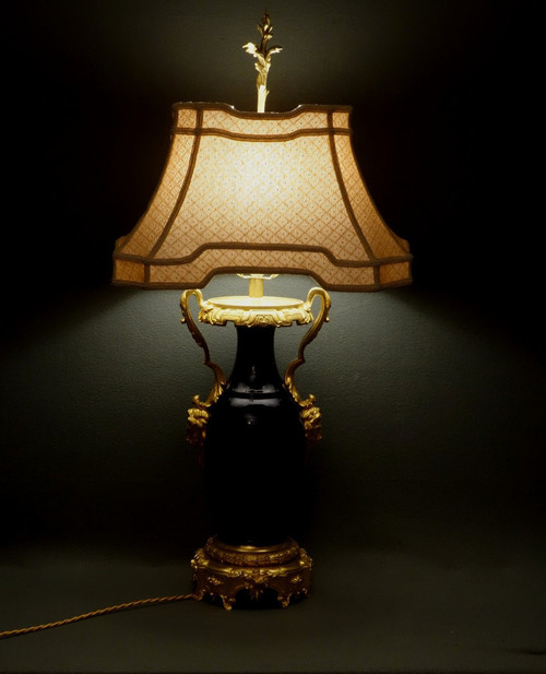 Coppia Di Importanti Lampade 1830