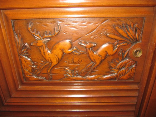 Art-Deco-Sideboard mit 3 Türen, Jagddekor