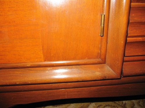 Art-Deco-Sideboard mit 3 Türen, Jagddekor