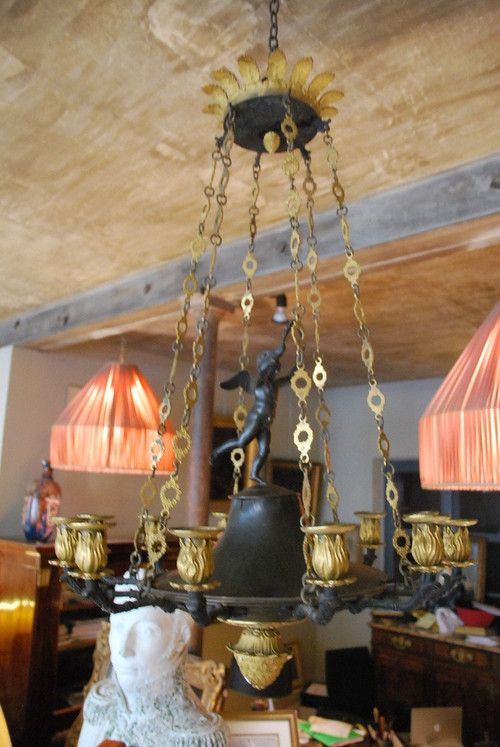 Kronleuchter aus dem 19. Jahrhundert, Restaurierungsstil, vergoldete und patinierte Bronze