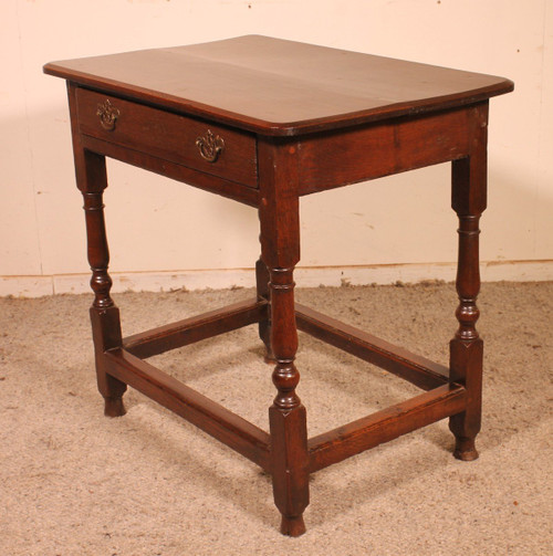 Table d'Appoint En Chêne -18° Siècle