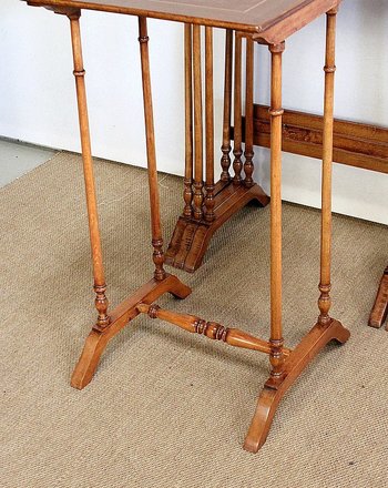  Ensemble de 4 Tables Gigognes - époque 1900 