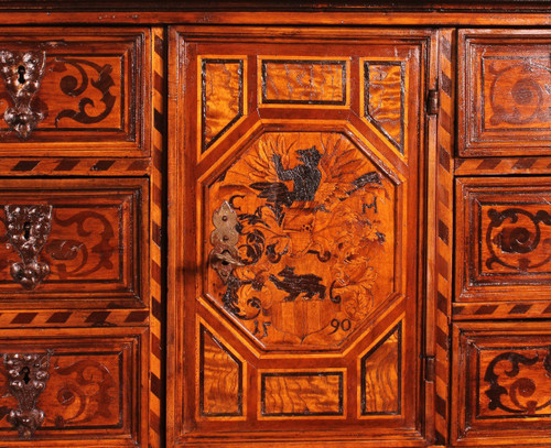 Cabinet Forêt Noir Daté 1590