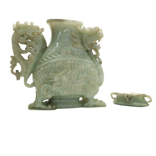 Pot Couvert En Jade à Décor De Dragon