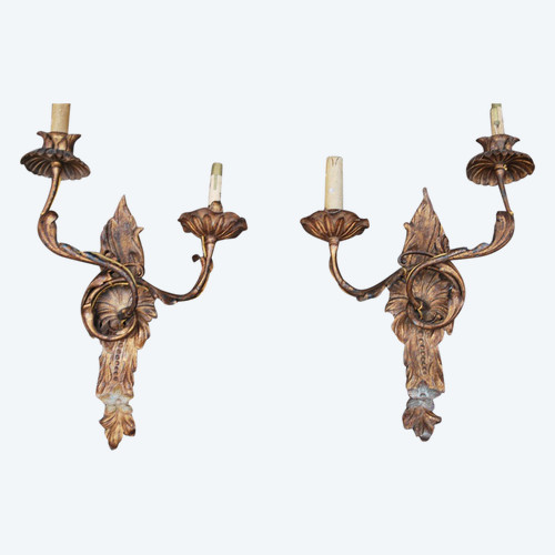 Suite Of 4 Sconces With Foliage Pattern In Sheet Metal