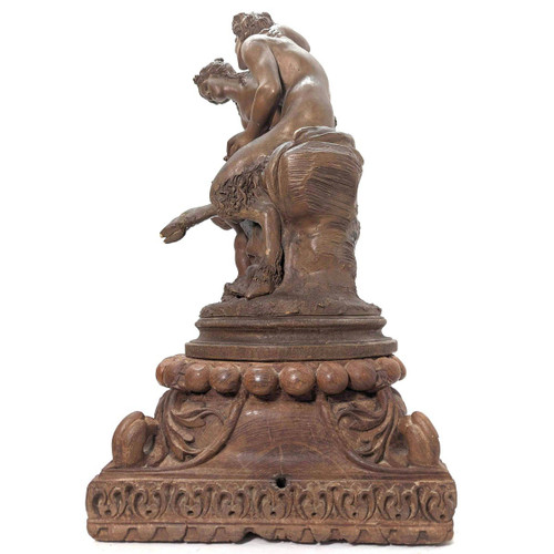 "groupe En Terre Cuite De Clodion  La Jeune Fille Et Le Faune, Sur Socle En Bois Sculpté