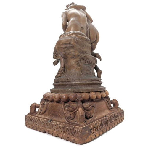 "groupe En Terre Cuite De Clodion  La Jeune Fille Et Le Faune, Sur Socle En Bois Sculpté