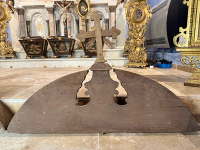 Sacristy Door Top - Nineteenth