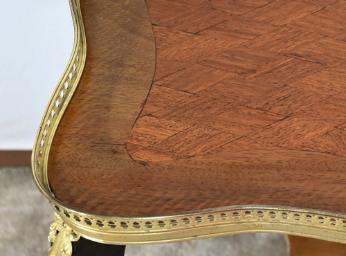 Petite Table de Salon en Acajou et Bois Noirci, style Napoléon III – Fin XIXe