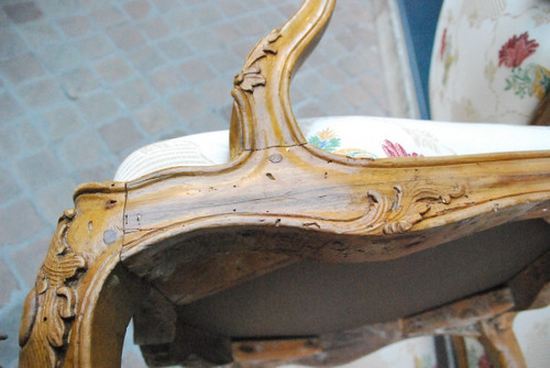 Paire De Fauteuils à Chassis époque Louis XV