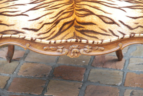 Large Fauteuil à Dossier Plat époque Louis XV   XVIIIe siècle