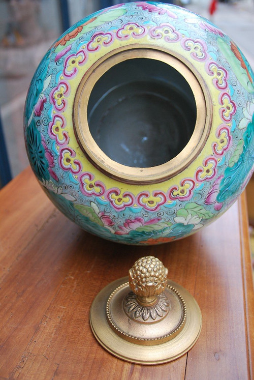 Ginger pot China 19th century Bronze mounting