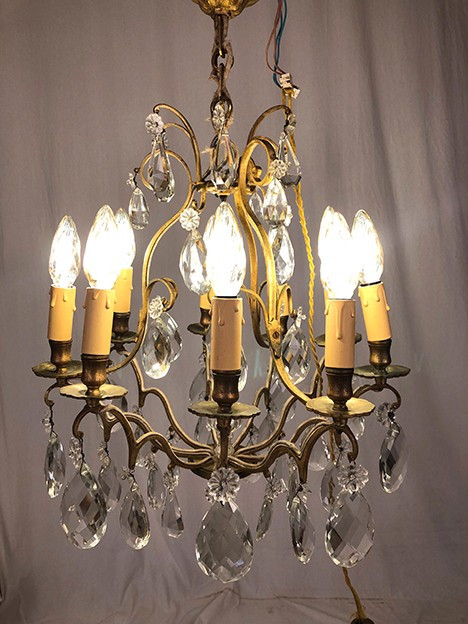 Lampadario a gabbia in ottone dorato e pendagli in vetro