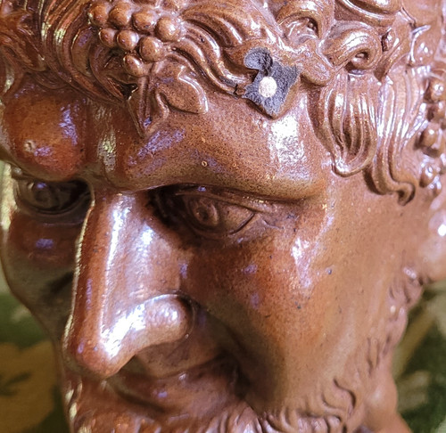 Pot à tabac à tête de faune en grés époque Napoleon III