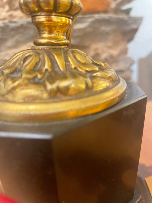 Baroque-style lamp