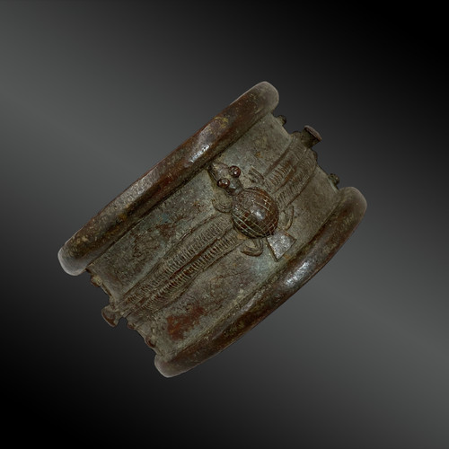 Senufo-Bronze-Armband. Muster der Schildkröte Elfenbeinküste - Mali, Burkina Faso.