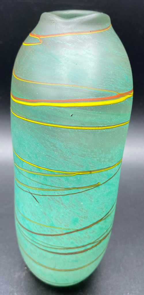 GLASS PASTE VASE