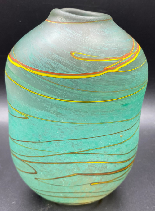 GLASS PASTE VASE