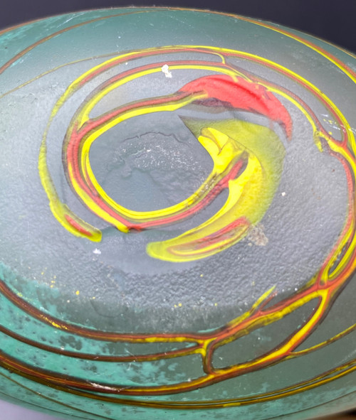 GLASS PASTE VASE