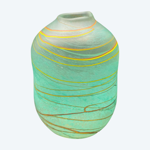 GLASS PASTE VASE