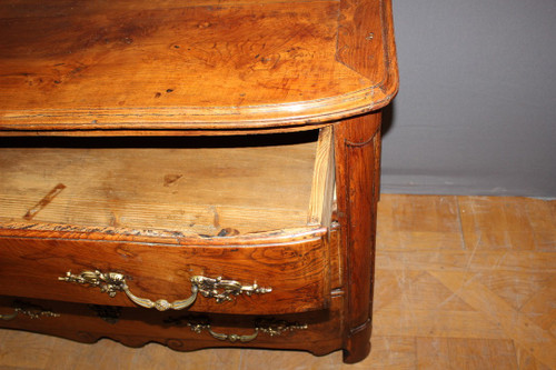 Commode Louis XIV à Façade Bombée En Frêne XVIII 