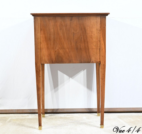Petit Meuble de Salon en Noyer, style Transition Louis XVI/Directoire – 1ère Partie XIXe