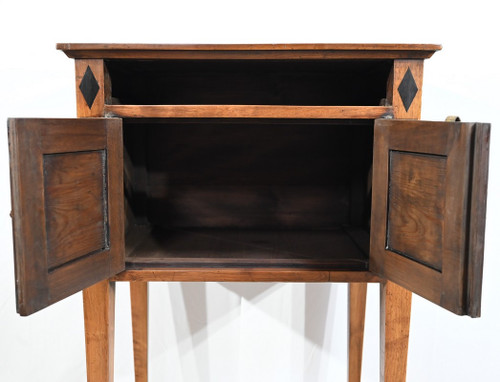 Petit Meuble de Salon en Noyer, style Transition Louis XVI/Directoire – 1ère Partie XIXe